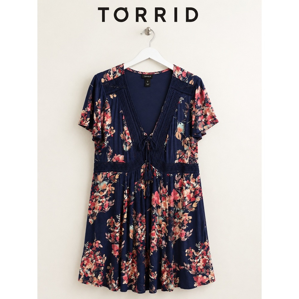 Torrid Navy Floral Crochet Trim Boho Dress Plus Size 2 Faux Wrap